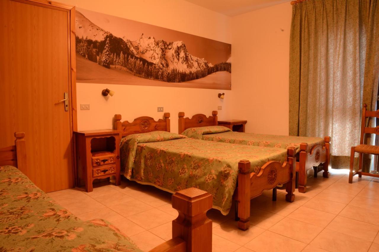Hotel Pezzoli1938 Gressan Extérieur photo